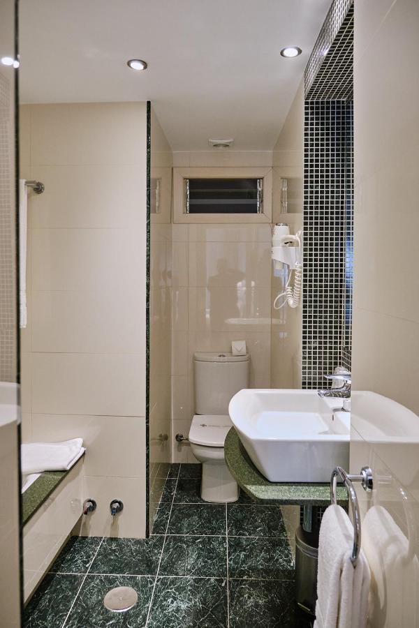 Hostal Suso Santiago de Compostela Bagian luar foto