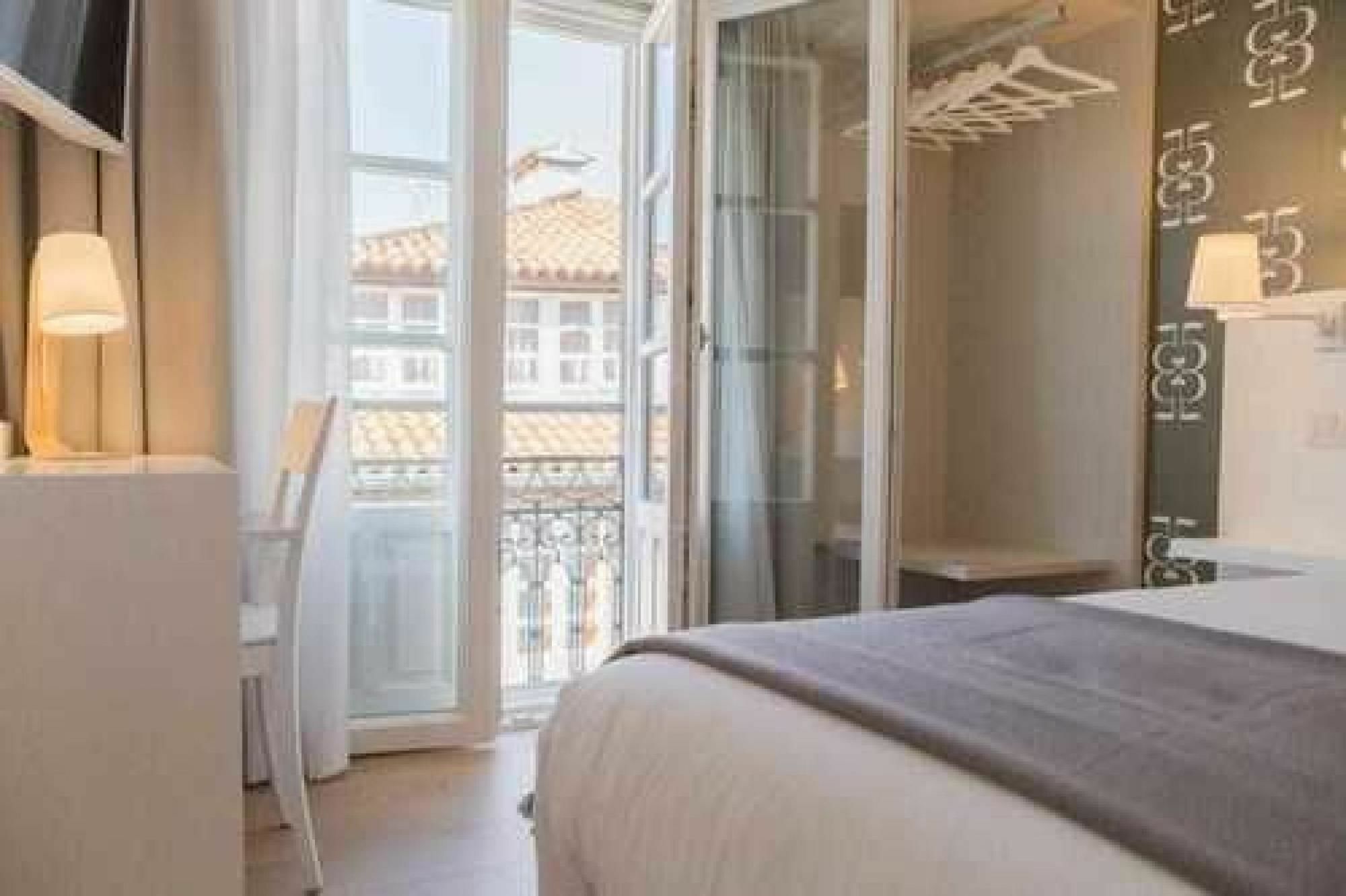 Hostal Suso Santiago de Compostela Bagian luar foto
